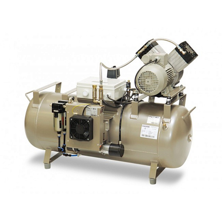 EKOM DK50 2X2V/110/M - безмасляный компрессор для четырех стоматологических установок без кожуха, с осушителем, с ресивером 110 л
